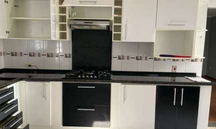 Casa com 3 quartos à venda na Jacareí, 164, Vila Nova Sorocaba, Sorocaba por R$ 550.000
