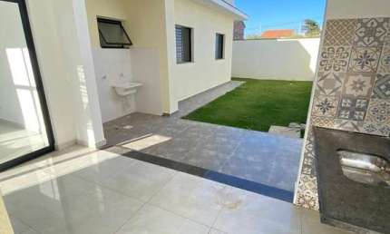 Casa com 2 quartos à venda na Soraia João Moreira, 40, Jardim Casa Nova, Capela do Alto por R$ 395.000
