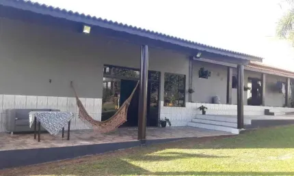 Chácara / sítio com 3 quartos à venda na Alcebiades Leonel Machado, 1022, Jundiacanga, Araçoiaba da Serra por R$ 750.000