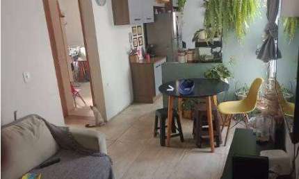Apartamento com 2 quartos à venda na Rua Seraphim Banietti, 1080, Caguassu, Sorocaba por R$ 234.000