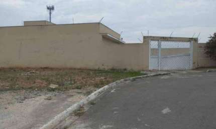 Terreno à venda na Rua Sidnei Aparecido Fogaça, 36, Real Parque IV, Votorantim por R$ 160.000