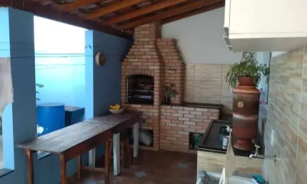 Casa com 3 quartos à venda na Rua Antônio Piantore, 179, Jardim São Guilherme, Sorocaba por R$ 470.000