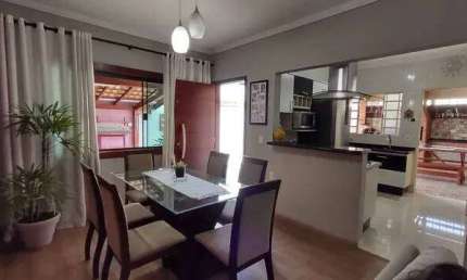 Casa com 2 quartos à venda na Rua João Martins Fogaça, 110, Jardim Piazza di Roma, Sorocaba por R$ 500.000