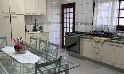 Casa com 3 quartos à venda na Rua Rúbens Antônio Nazaré Santos, 90, Vila Rica, Sorocaba por R$ 638.300