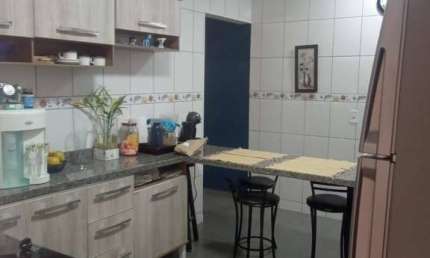 Casa com 2 quartos à venda na Rua Julio Cesar Iorio, 17, Jardim Residencial Villa Amato, Sorocaba por R$ 350.000