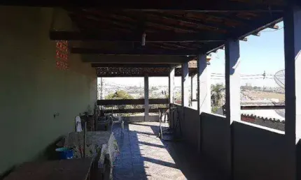 Casa com 5 quartos à venda na Rua Judith Silva Barbosa, 52, Vila Angélica, Sorocaba por R$ 297.000