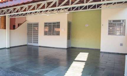 Casa em condomínio fechado com 3 quartos à venda na Rua Samie Sayeg, 1020, Vila Barcelona, Sorocaba por R$ 495.000