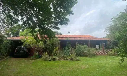 Chácara / sítio com 3 quartos à venda na Zona Rural, Salto de Pirapora  por R$ 450.000