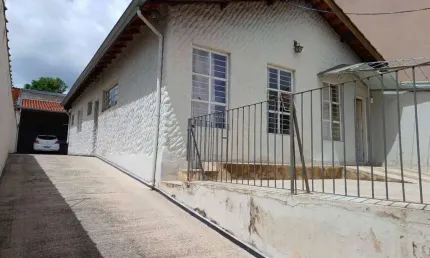 Casa com 3 quartos à venda na Alameda dos Antúrios, 21, Jardim Simus, Sorocaba por R$ 453.200