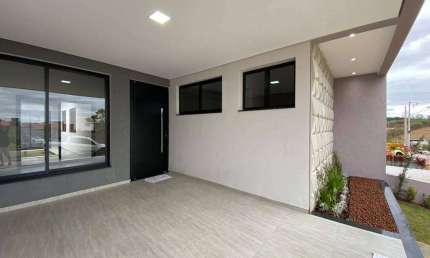 Casa em condomínio fechado com 3 quartos à venda na Rodovia Emerenciano Prestes de Barros, Caguassu, Sorocaba por R$ 620.000