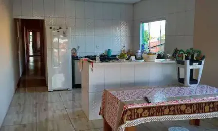 Casa com 2 quartos à venda na Rua Guianas, Jardim Parada do Alto, Sorocaba por R$ 647.000