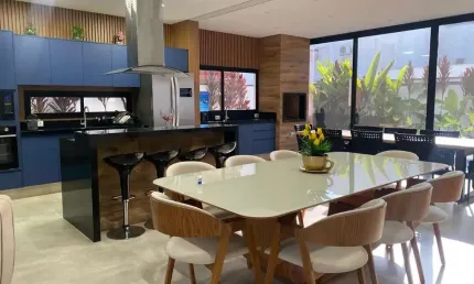 Casa em condomínio fechado com 3 quartos à venda na Avenida Professora Izoraida Marques Peres, 1320, Parque Campolim, Sorocaba por R$ 2.300.000
