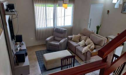 Casa com 3 quartos à venda na Rua Benedita Pires de Oliveira, Jardim São Luiz (Caucaia do Alto), Cotia por R$ 970.000