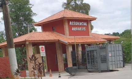 Casa em condomínio fechado com 5 quartos à venda na Dr. Celso Charuri, 79, Aquarius, Araçoiaba da Serra por R$ 1.200.000