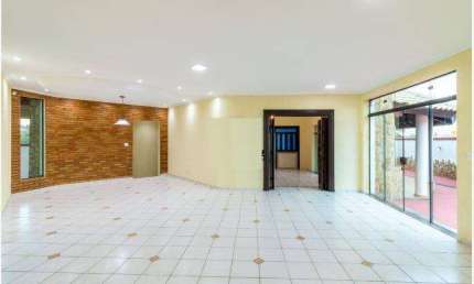 Casa com 4 quartos à venda na Rua Victória Sacker Reze, 489, Jardim Pagliato, Sorocaba por R$ 2.500.000