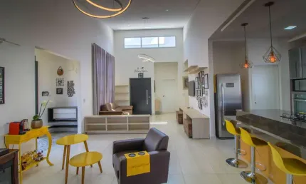 Casa em condomínio fechado com 4 quartos à venda na Rua Laura Maiello Kook, Jardim Novo Mundo, Sorocaba por R$ 2.100.000