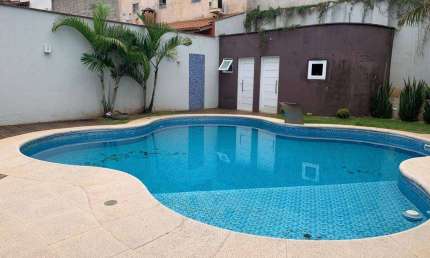 Casa em condomínio fechado à venda na Rua Nicolau Chad, Vila Borghesi, São Roque por R$ 3.200.000