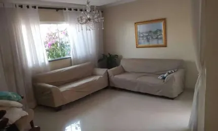 Casa com 4 quartos à venda na Rua Sargento Alfredo Marcheto, 1010, Wanel Ville, Sorocaba por R$ 765.000