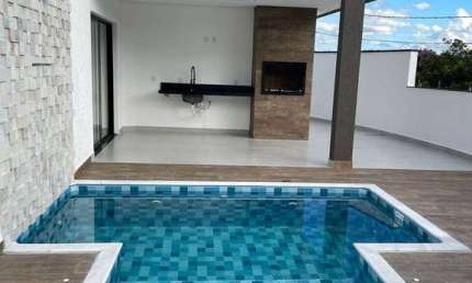 Casa com 3 quartos à venda na Avenida Paraná, Cajuru do Sul, Sorocaba por R$ 1.150.000
