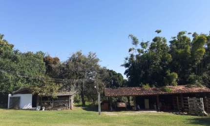 Chácara / sítio à venda na Cercado, 243, Cercado, Araçoiaba da Serra por R$ 1.800.000
