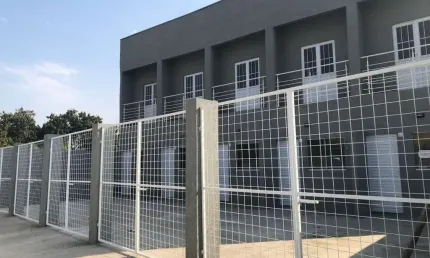 Casa com 2 quartos à venda na Francisco Lopes Soares, 388, Vila Helena, Sorocaba por R$ 210.000