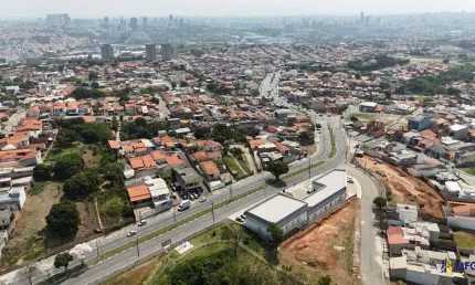 Ponto comercial para alugar na Octávio Augusto Rangel, 1785, Jardim Residencial Chácara Ondina, Votorantim por R$ 4.005