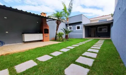 Casa com 2 quartos à venda na Rua Helena Maria Amaro da Cunha, 226, Wanel Ville, Sorocaba por R$ 490.000