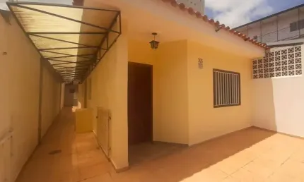 Casa com 3 quartos à venda na Londres, 305, Jardim Europa, Sorocaba por R$ 470.000
