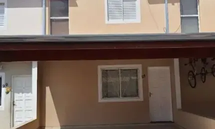 Casa em condomínio fechado com 2 quartos à venda na Nelson Cardoso Marques, 260, Jardim Novo Horizonte, Sorocaba por R$ 290.000