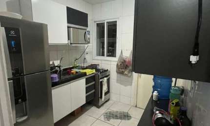 Casa em condomínio fechado com 3 quartos à venda na Rua Seraphim Banietti, 216, Caguassu, Sorocaba por R$ 394.000