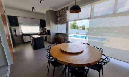 Casa em condomínio fechado com 3 quartos à venda na José Ribeiro Leite, 0001, Condomínio Saint Charbel, Araçoiaba da Serra por R$ 1.975.000