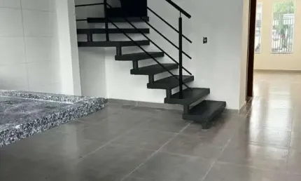 Casa com 2 quartos à venda na família viotti vieira, 18, jardim santa marta, sorocaba, 75 m2 por r$ 307.000