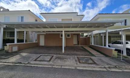 Casa em condomínio fechado com 4 quartos à venda na Rua Luiza Matiello Hanser, 415, Jardim Pagliato, Sorocaba por R$ 1.450.000