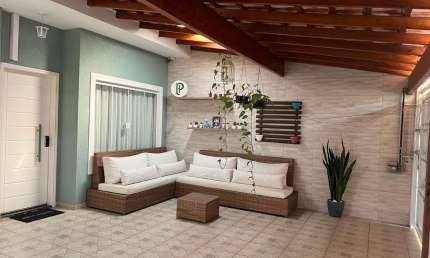 Casa com 2 quartos à venda na Maria Regina de Campos, 137, Éden, Sorocaba por R$ 465.000