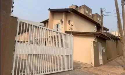 Casa em condomínio fechado com 2 quartos à venda na Rua Doraci de Barros, 253, Jardim Gonçalves, Sorocaba por R$ 450.000