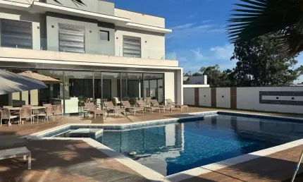 Casa em condomínio fechado com 4 quartos à venda na serra da mantiqueira, 130, parque village castelo, itu por r$ 4.200.000