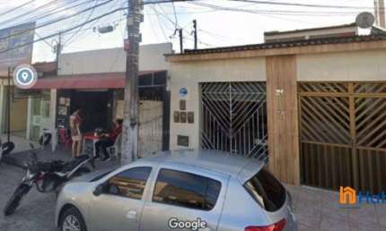 Casa Grande à venda na Av Poço do Mero, Bugio. 02 pavimentos e um ponto comercial. 330m² .