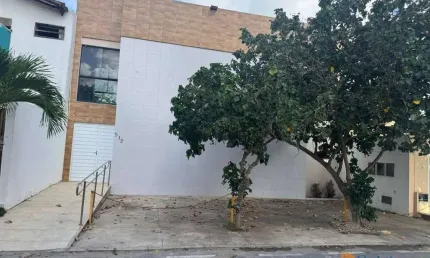 Prédio para alugar na Rua Antônio Andrade, 512, Coroa do Meio, Aracaju