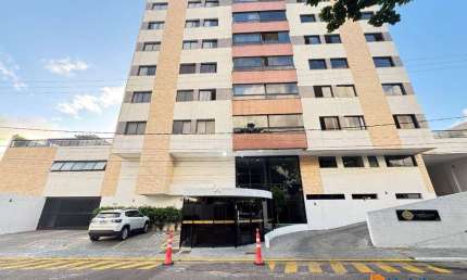 Apartamento com 3 quartos para alugar na Rua Paulo Afonso, 222, Farolândia, Aracaju