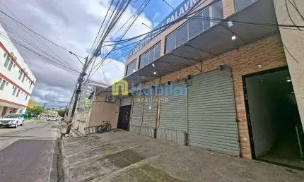 Casa comercial com 3 salas à venda na Rua Nossa Senhora de Lourdes, 55, Centro, Feira de Santana