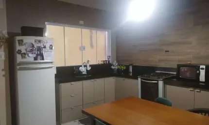 Interlagos, casa com 3 dorms / Aceita troca por apto