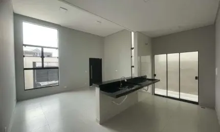 Vila Branca / Casa nova com 3 dorms - Aceita permuta