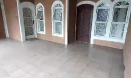 Casa com 3 quartos à venda na Rua Três Corações, 10, Conjunto Residencial Trinta e Um de Março, São José dos Campos