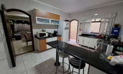Casa com 3 quartos à venda na Rua Gabriel de Souza Nogueira, 30, Residencial Bosque dos Ipês, São José dos Campos