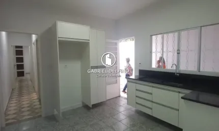 Jardim das Industrias em São José, casa com 2 dorms para venda