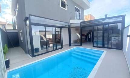 Casa com 3 dorms a venda no Residencial Mantiqueira, em Sao Jose dos Campos