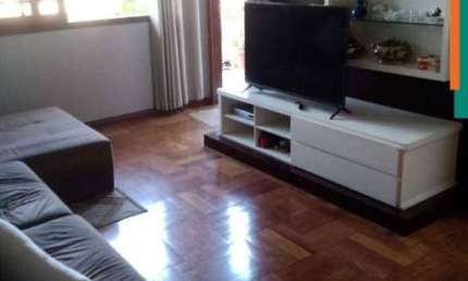 Vila Suzana  Sobrado 4 dorms, 193 m2 de a.constuida, 3 vagas.
