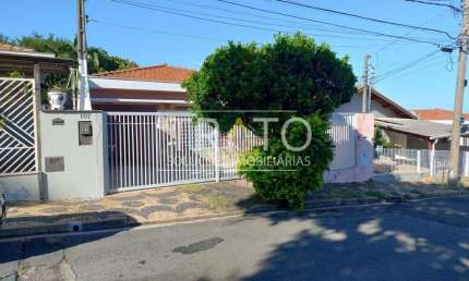 Casa comercial à venda na Rua Gervásio José Marchiori, 117, Castelo, Valinhos, 150 m2 por R$ 695.000