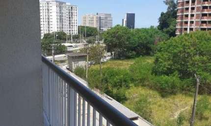 Aluguel - Suite na Avenida Salvador Allende - Flat em Jacarepaguá