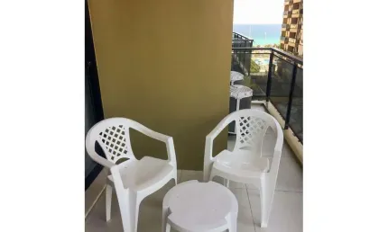 Quarto e sala reformado e decorado na orla da barra da tijuca